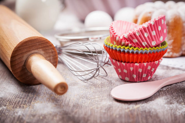 Cake baking equipment: 21 essential things you need to make cake